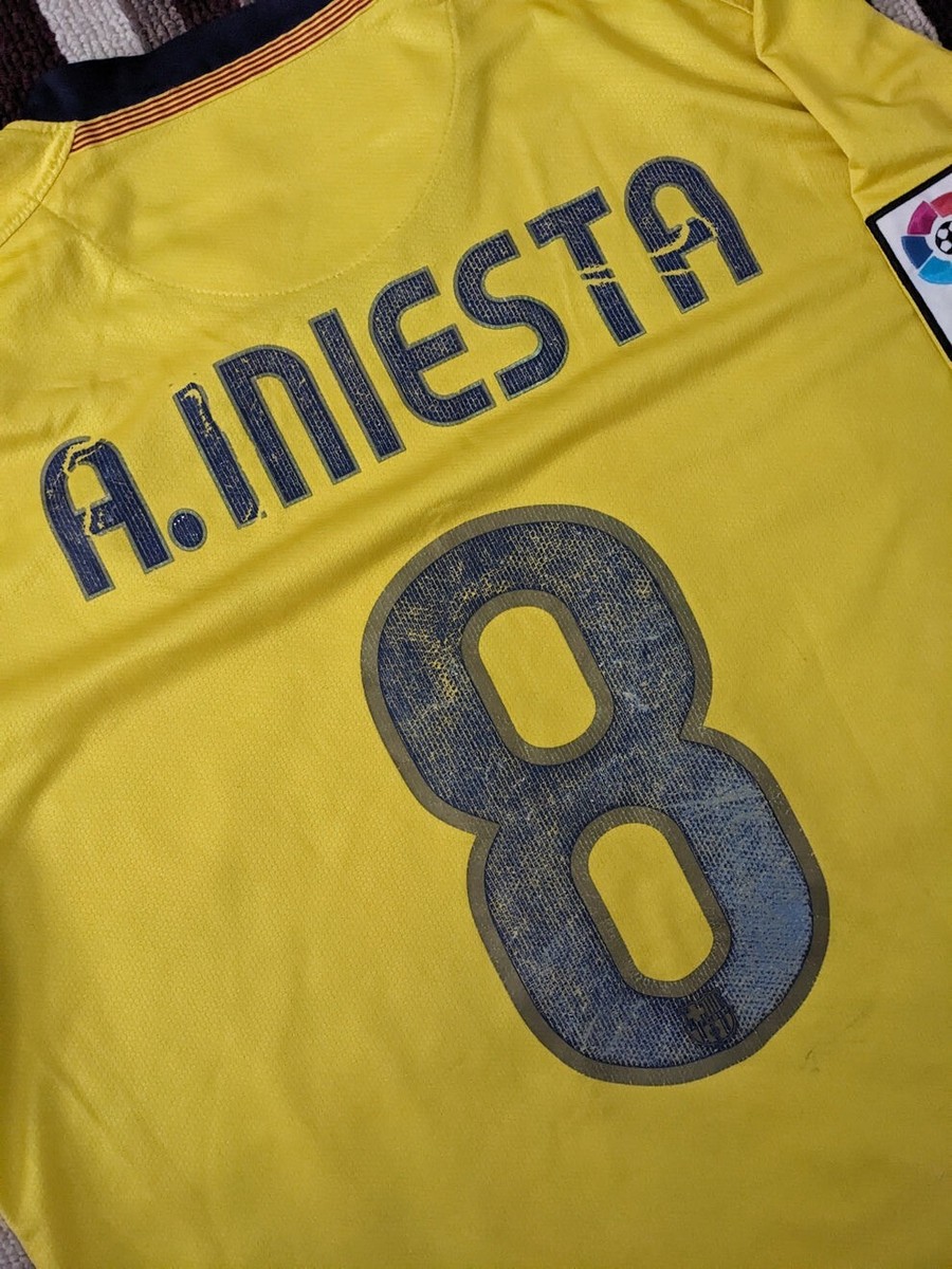 超レア！！ A. Iniesta Bodega スポーツウェア 赤/黄色 NIKE XL Iniesta #24 FC Barcelona 2006-2008 Away Soccer