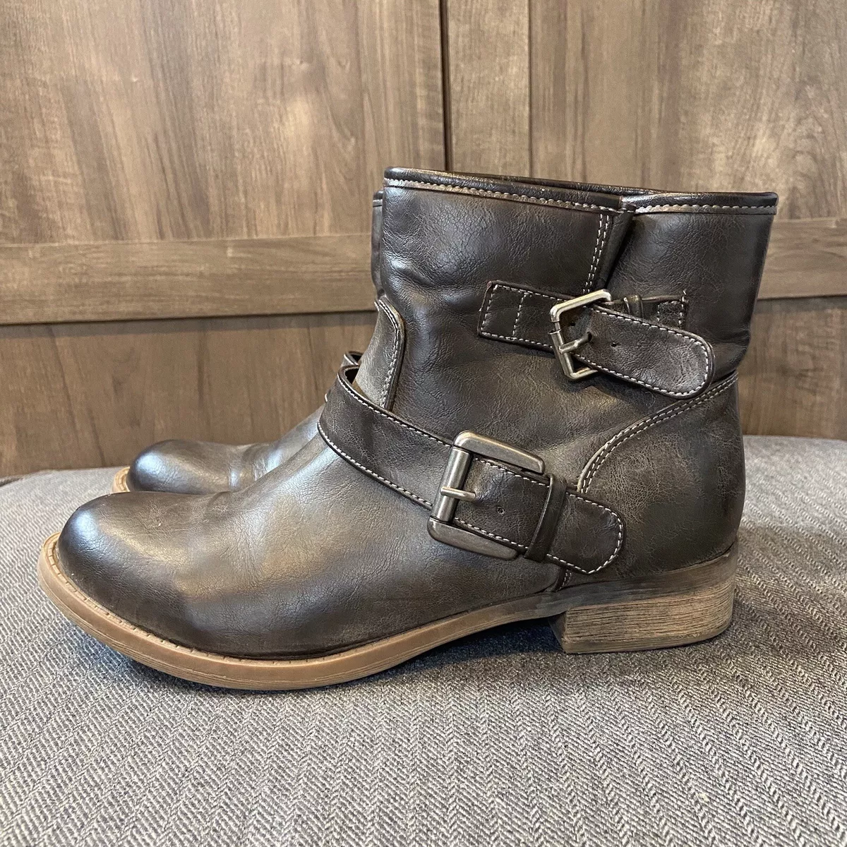 Journeys store ankle boots