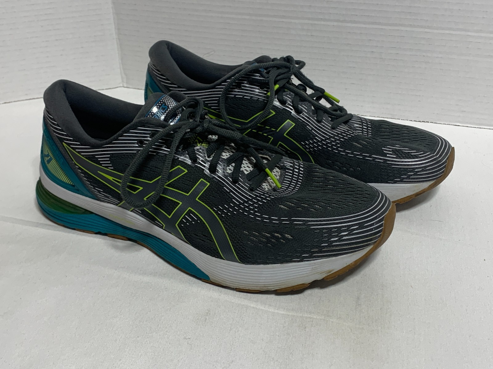 Asics Gel-Nimbus 21 Black Grey Blue Up Sneakers Running Shoes Men's Size 13 thumbnail 2