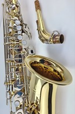 MINTY YAMAHA YAS-23 ALTO SAXOPHONE - PLAYS GREAT - SERVICED