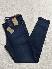 Levi's Womens 711 Skinny Jeans 18881-0562 DARK WASH Size 31x32 NWT M-08