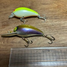 American Old Bomber Floating Lure Set of 2 Fluorescent Colors Used Bass Pike