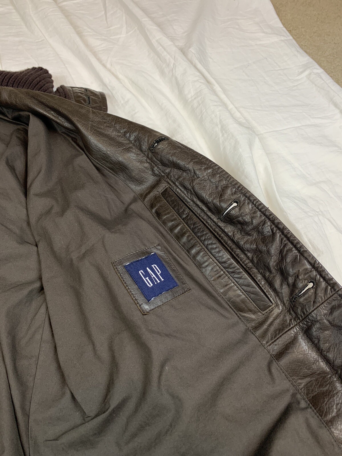 COOL MENS GAP BROWN DISTRESSED LEATHER BOMBER JACKET … Gem