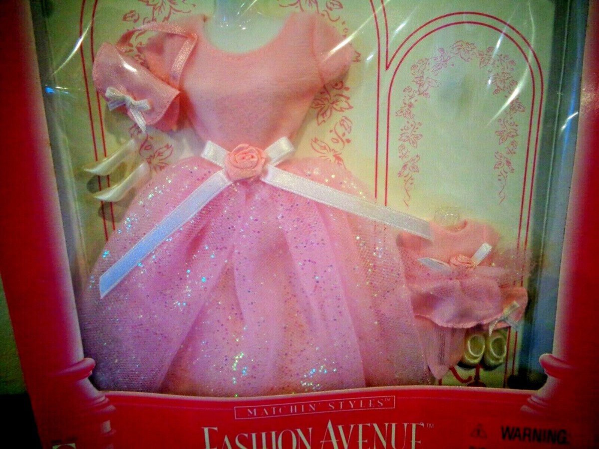 barbie fashion avenue pink dress 1996 Barbie Internationale Fashion Avenue Pink Jacket w/Skirt – Sell4Value