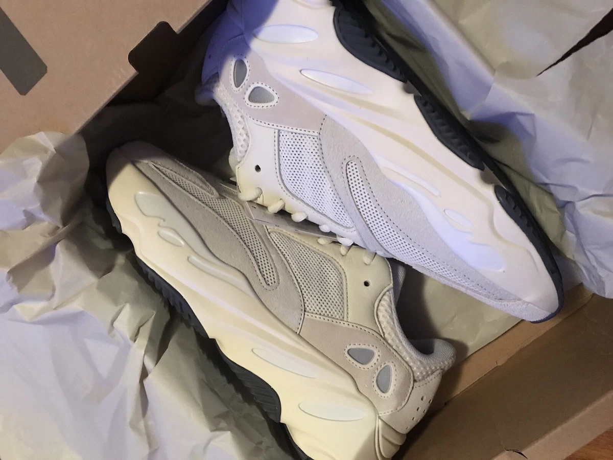 Basket yeezy 700 hotsell
