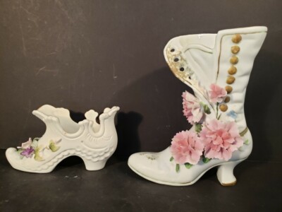 Lefton China Porcelain Shoe 3D KW1204 2.5''h Flower Booth 5.5''h Rare Vintage 