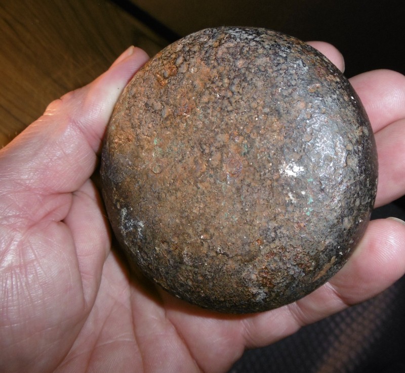2 1/4lb Antique Round and Curved Button Anvil Tool