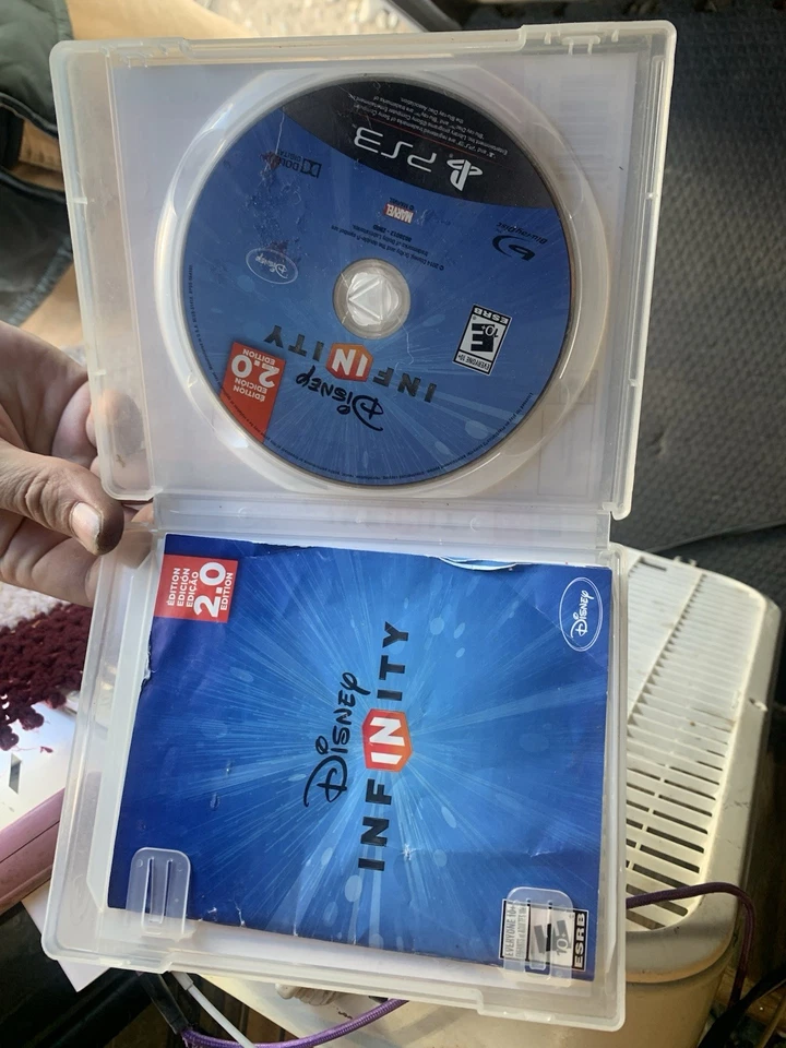 Lote Disney Infinity — 40+ figuras, discos de alimentación, base, soportes, tarjetas — Probado NFC Foto 3 de 4