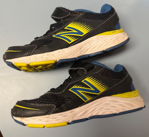 NEW BALANCE 680V6 BUNGEE SHOES YOUTH SIZE 12 Boys Sneakers Athletic Shoes
