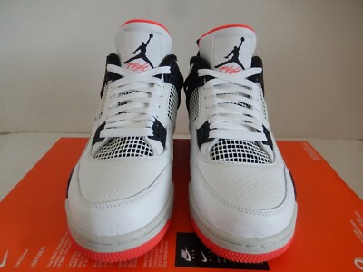 NIKE AIR JORDAN 4 RETRO 