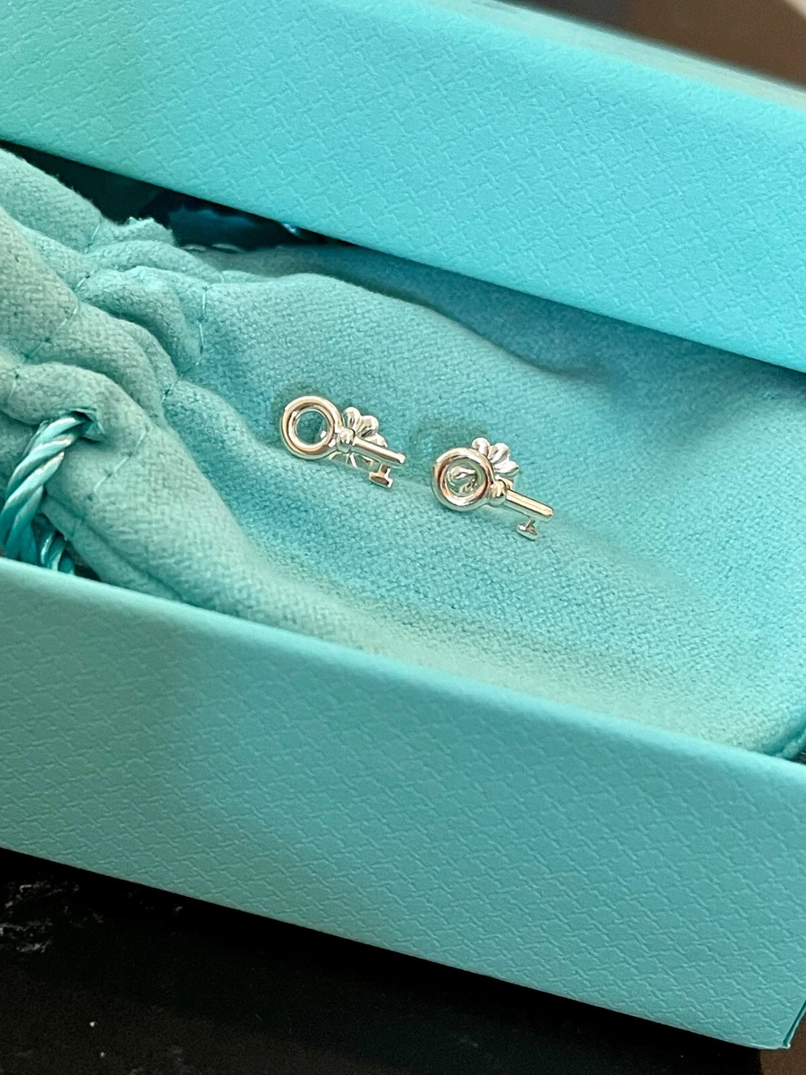 Discover 74+ tiffany key earrings super hot 3tdesign.edu.vn