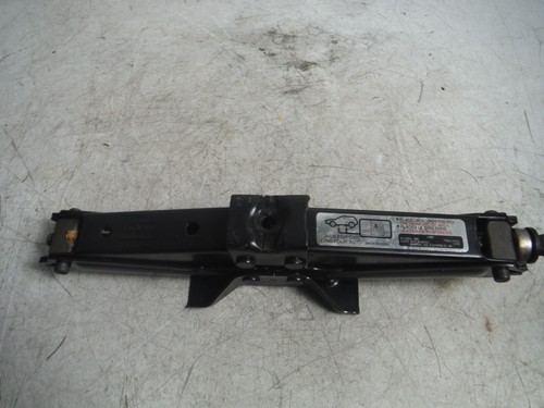 2001 Honda Accord EX 2DR Emergency Spare Tire Scissor Jack Lift OEM 1998-2002 - Picture 3 of 13