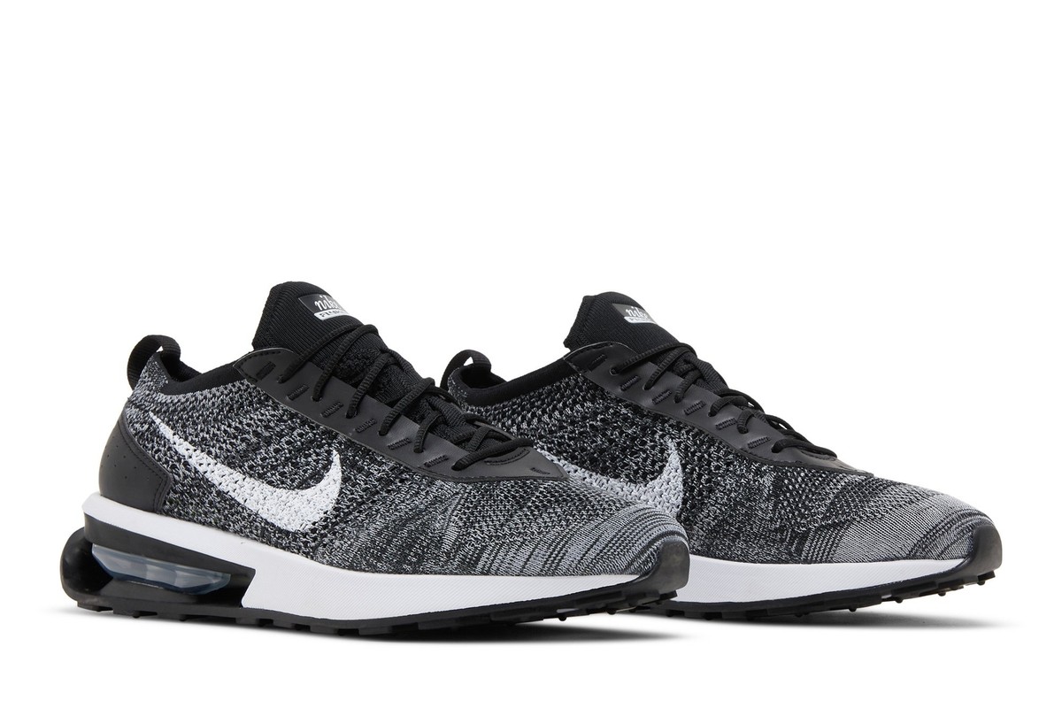 Level SS/New - Nike Air Max Flyknit Racer Black White DJ6106