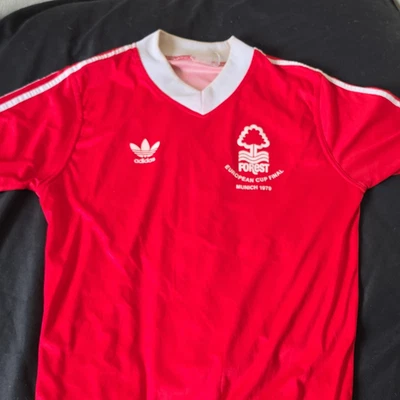 adidas 1979 Nottingham Forest Home Shirt Red L Short Sleeve - Image 1 of 4