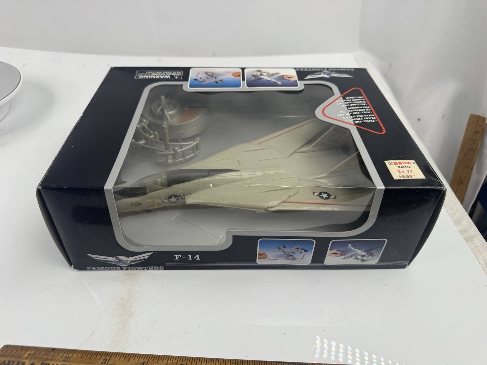 Vintage New Ray Famous Fighters Grumman F-14 Tomcat fighter jet Maverick Nice
