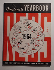 1964 Cincinnati Reds Yearbook Frank Robinson-Vada Pinson-Joe Nuxhall-CROSLEY