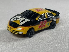 Life-Like Dodge Intrepid Caterpillar #22 Ward Burton NASCAR Slot Car