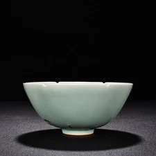 6.02" China Old Classic Porcelain Song Longquan Kiln Pink Green Glaze Bowl