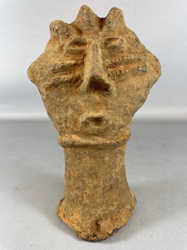 220927 - Antique Terracotta Bura Funerary vessel top head - Niger - Picture 5 of 10