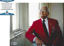 CHARLES MCGEE SIGNED TUSKEGEE AIRMEN WW2 WWII SIGNED 8x10 PHOTO BECKETT COA BAS