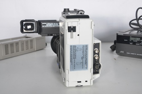 Vintage JVC BR-6200U VCR VHS Recorder GX-S700U Professional Camcorder Camera Kit - Picture 5 of 23