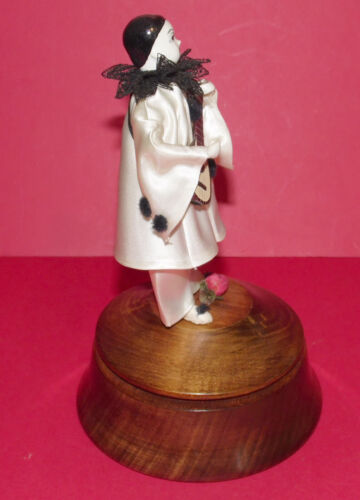 JUDITH CIPKIN * Beautiful Musical Pierrot Doll * Swiss Movement * Love Story * - Picture 3 of 6