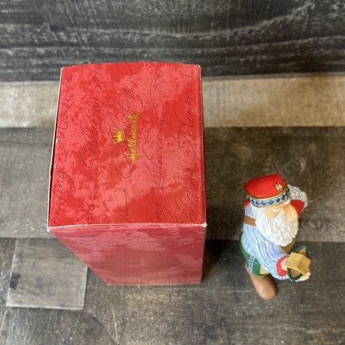 Hallmark Keepsake Ornament The Toymaker’s Gift 1999 Membership Ornament - Picture 7 of 10