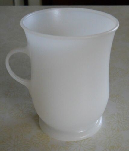 VINTAGE OLD PLASTIC SMILEY FACE KOOL AID CUP 8OZ - Picture 3 of 7