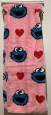 Sesame Street Cookie Monster Pink Faux Fur Plush Blanket 50x70