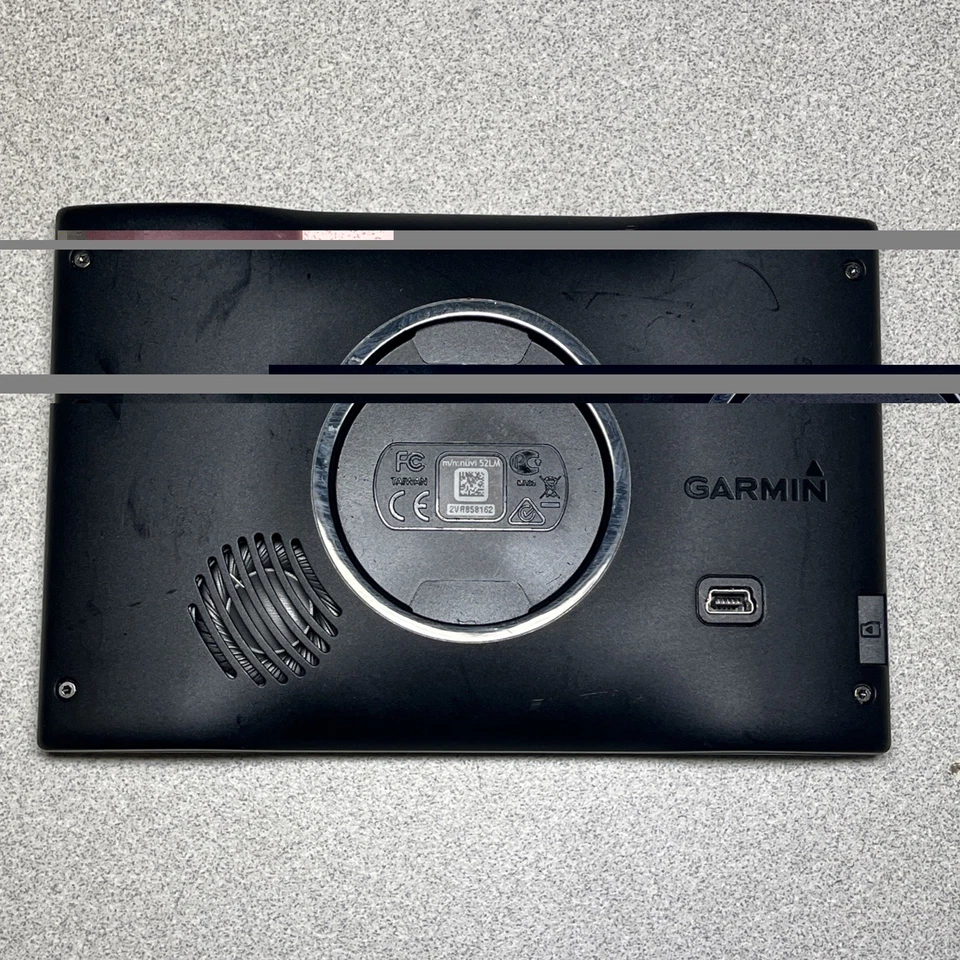 Garmin NUVI 52LM Touchscreen GPS Unit Only - Image 4 of 4
