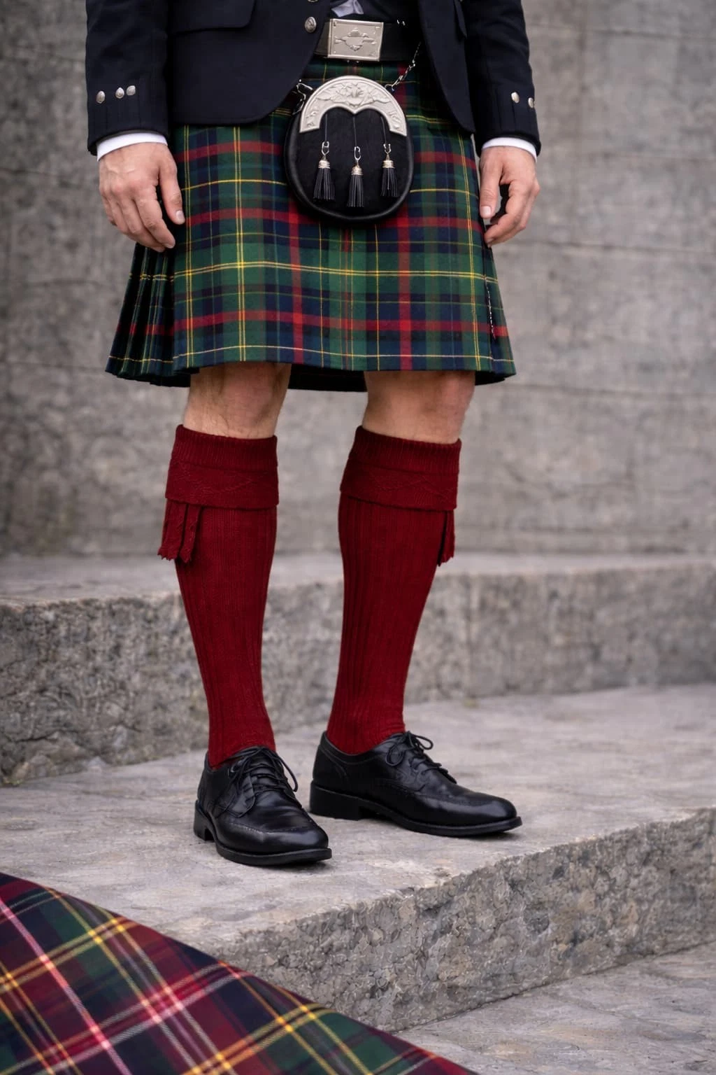 Mens Red Wine Kilt Hose Wool Blend Knee High Scottish Highland Socks