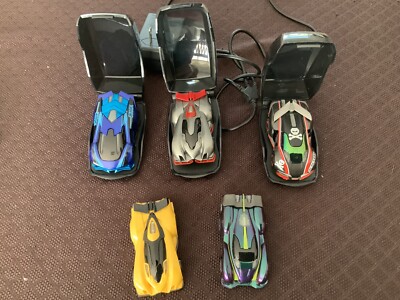 ANKI OVERDRIVE Starter Kit with 5 AI Driven Cars Tracks Charging Stand