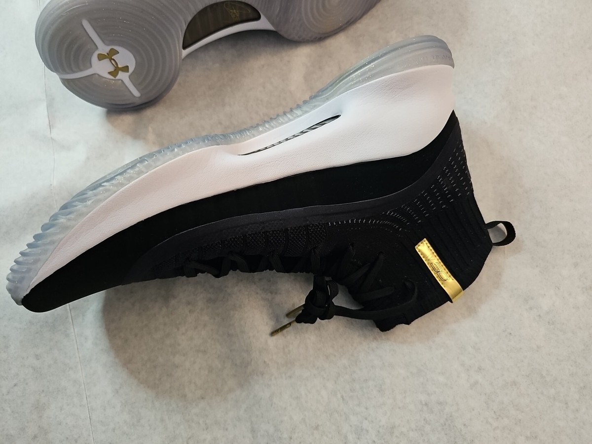 Under Armour Curry 4\