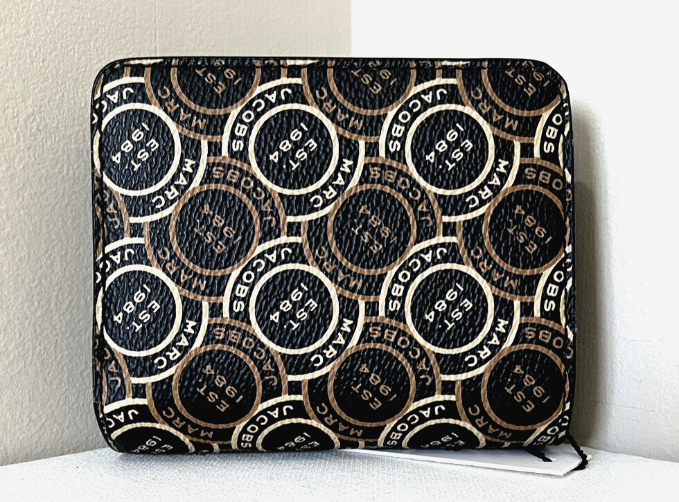 【関税&送料込】Marc Jacobs Wallets Black New Marc Jacobs Logo Compact Wallet Black Multi | eBay