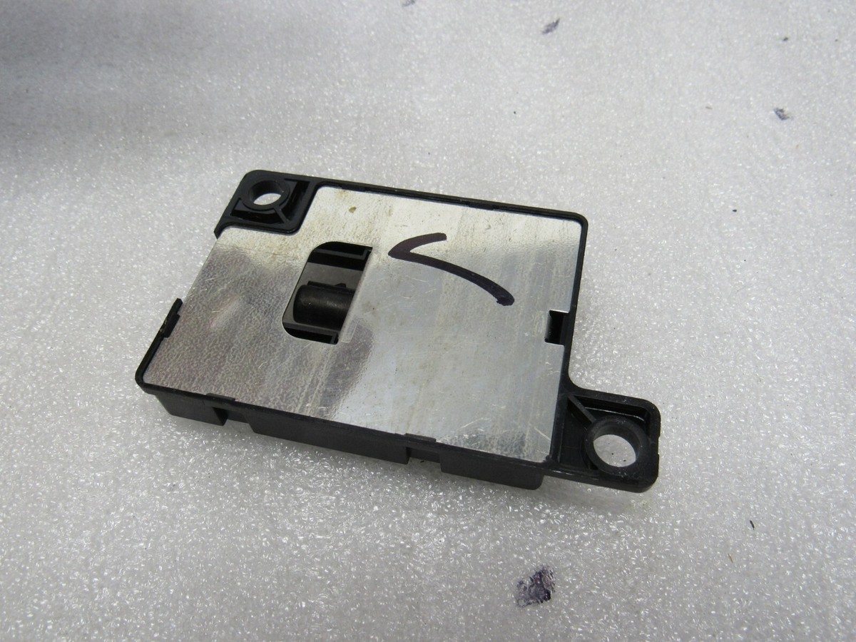 OEM BMW Factory Genuine Bluetooth Antenna P/N: 8450 6928461-01  