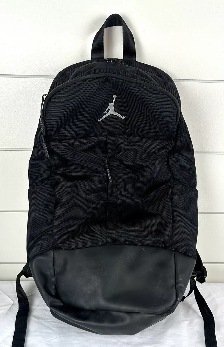 Air jordan fluid best sale backpack