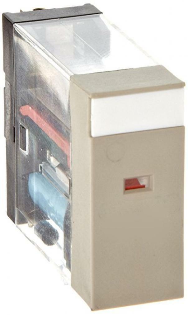 OMRON RELE VERSIONE CON SPIA VERT 2SPDT5A/250V TERMINN LED PULSANTE DI PROVA G2R