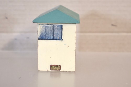HORNBY DUBLO PRE WAR 1939 WOODEN SIGNAL BOX 2pmv - Picture 5 of 7