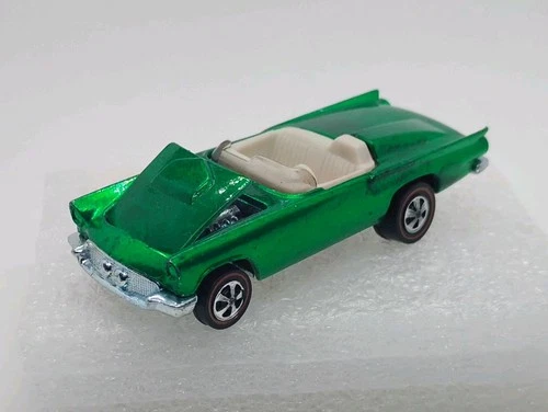 1969 CLASSIC 57 T-BIRD GREEN US SHINY BASE MINT- ORIGINAL REDLINE HOT WHEELS