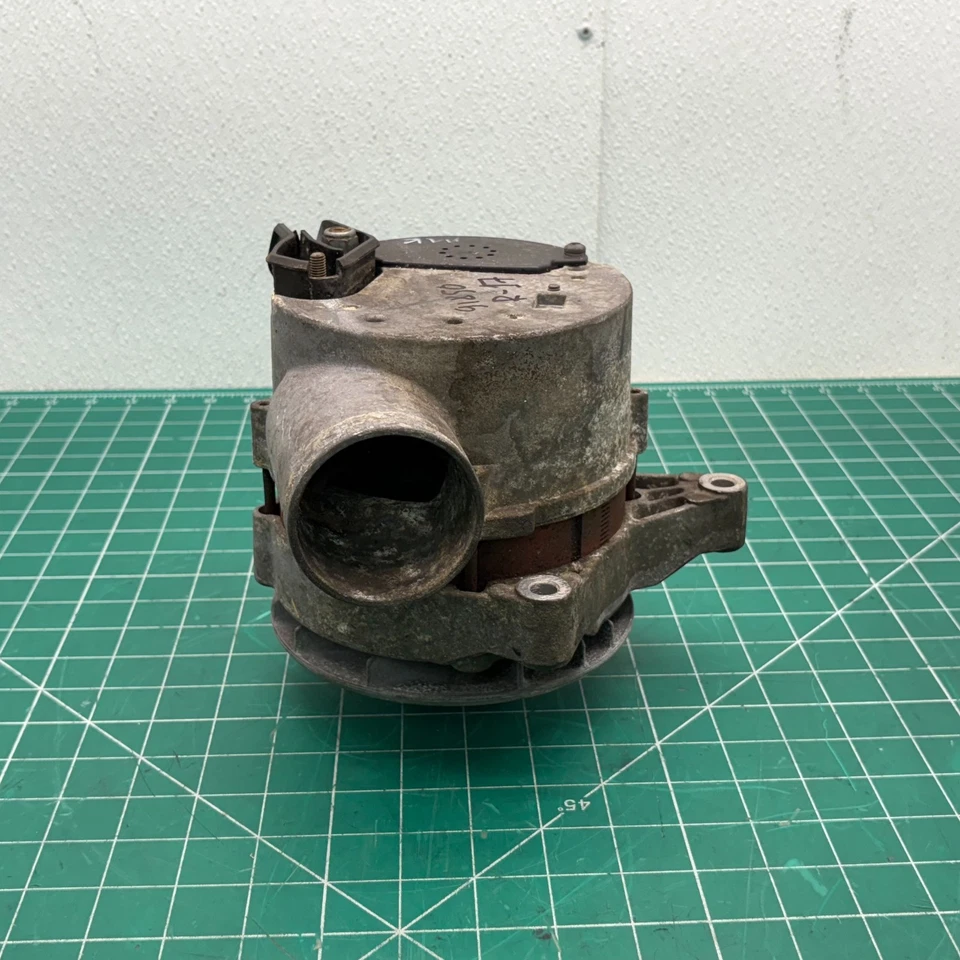 88-96 BMW E31 E32 850i 850Ci 750iL ALTERNATOR GENERATOR 1126610 OEM - Image 3 of 4