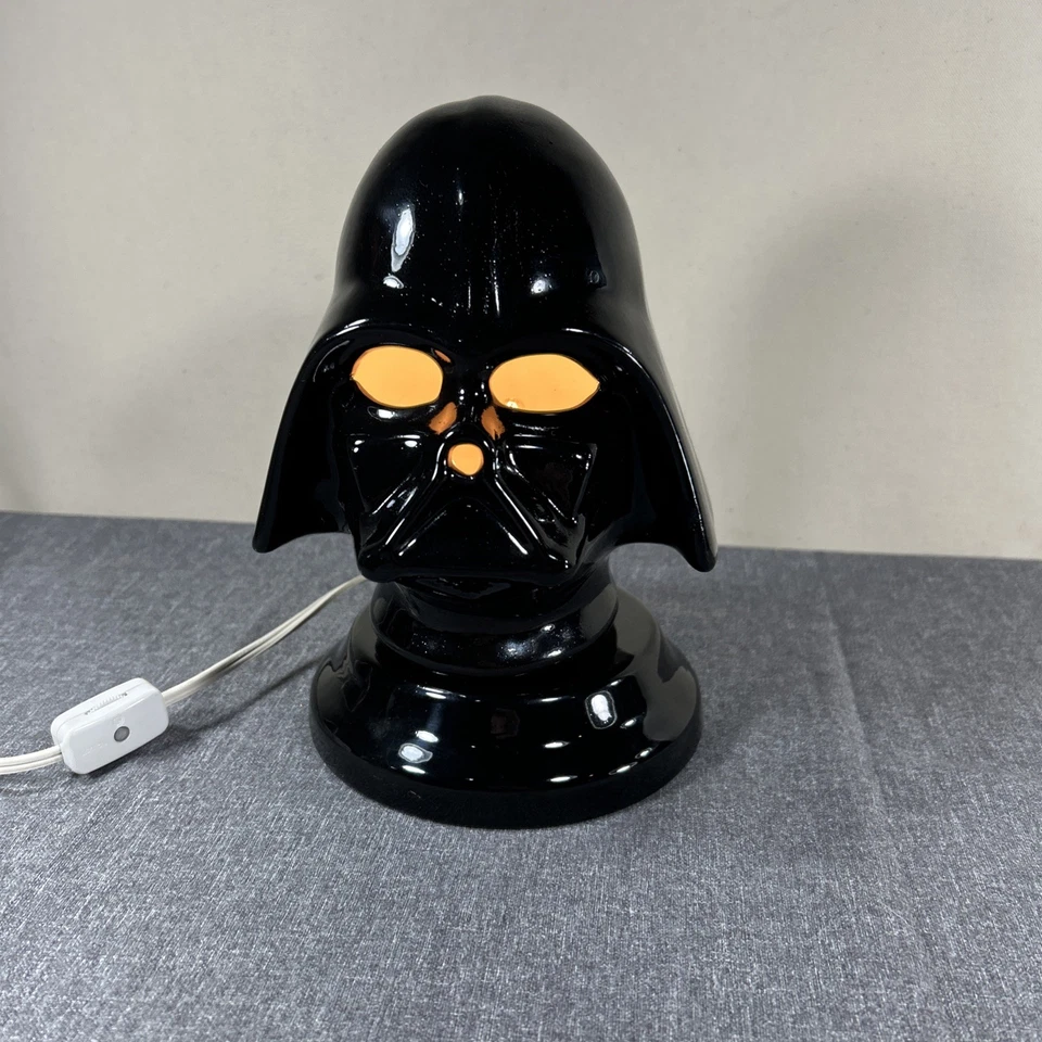 Star Wars Darth Vader Ceramic Head Bust Lamp Or Night Light Mancave Signed VTG - Image 3 of 4