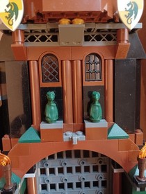 LEGO Kingdoms 7947  PRISON TOWER & 7948 OUTPOST ATTACK set Lot