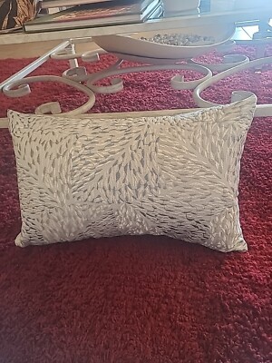 BASSETT MCNAB EXCLUSIVE DESIGN PILLOW