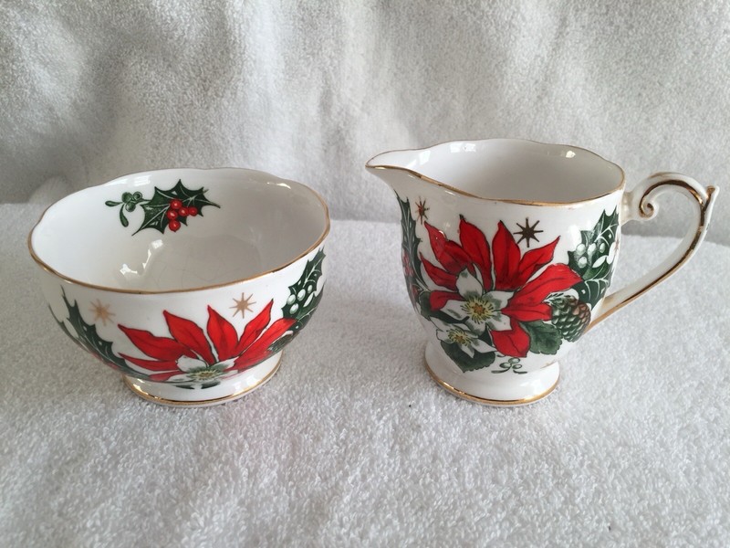 Princess Anne Noel Christmas Creamer & Sugar Bowl Set Fine Bone China England