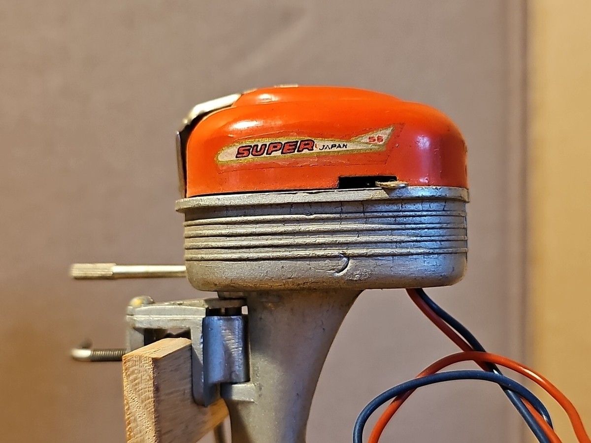 Vintage Super 56 Outboard TOY Motor Japan Orange & Silver