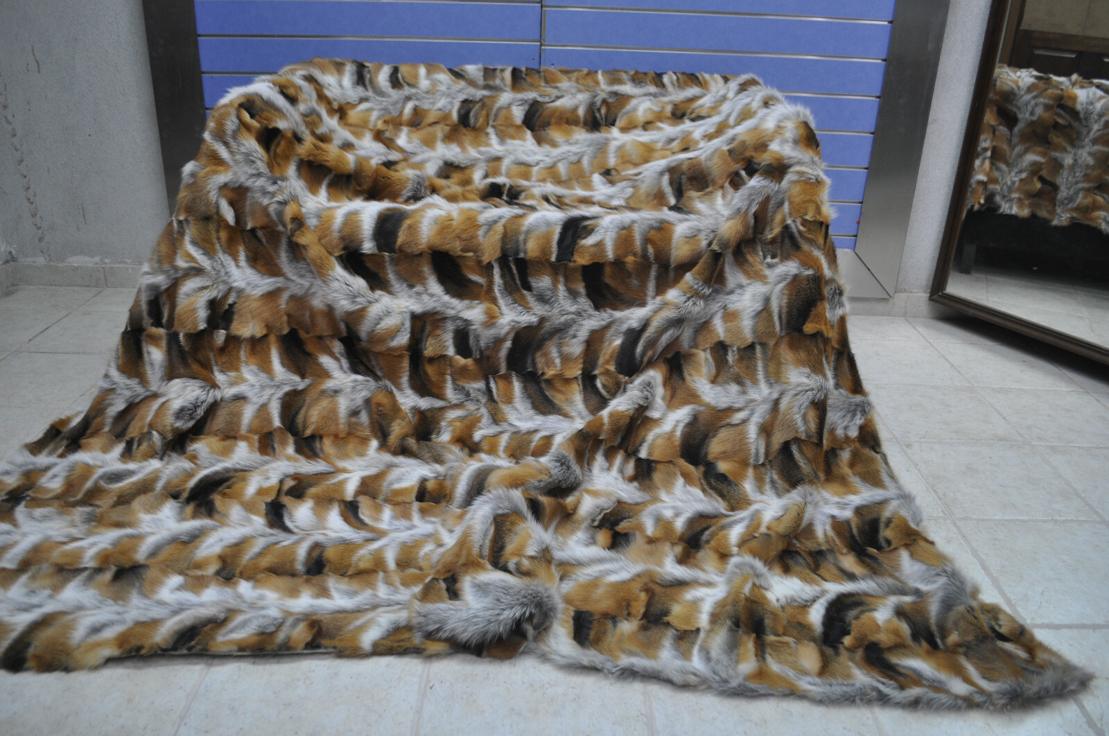 Luxury Red Fox Fur Throw Real Red Fox Fur Blanket / Bedspread Kingsize