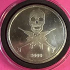 1 oz 2009 Skull & Crossed Rifles .999 Fine Silver Round & Capsule
