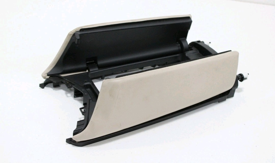 2014-2016 MASERATI QUATTROPORTE CENTER CONSOLE ARMREST COVER LID BEIGE OEM 