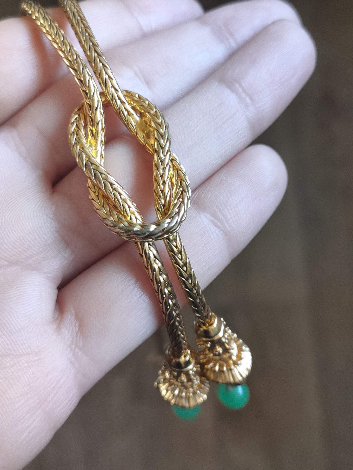 JBK Jacqueline Kennedy Knot Necklace – Gold-Tone Rope Chain with Lion Head 