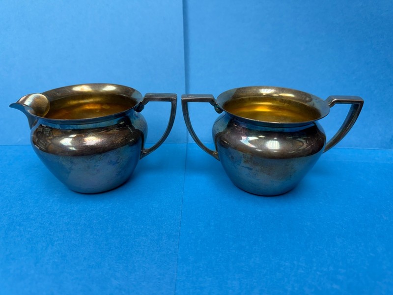 International Silver Company Sugar Bowl and Creamer Set Silver Plated 6431 6432